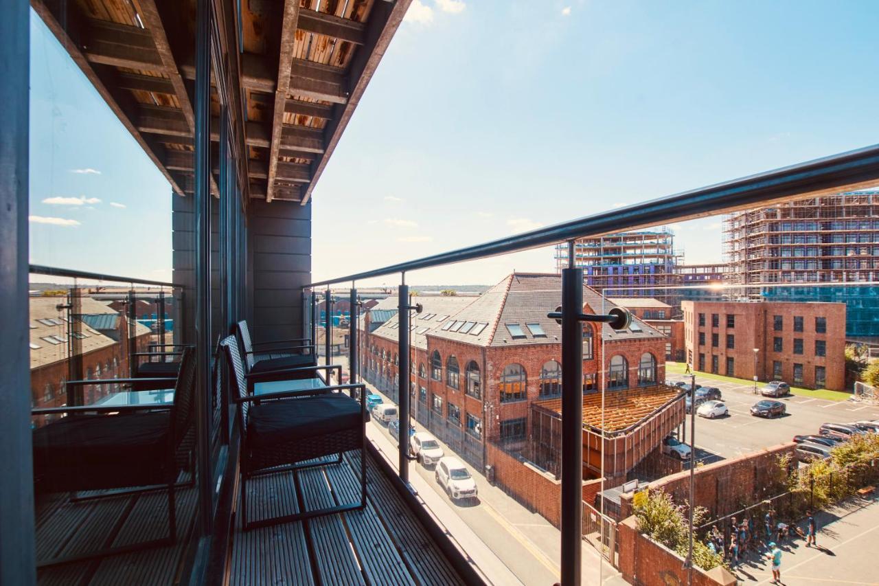 King Deluxe City Apt Large Balcony& Free Parking! Leeds  Eksteriør billede